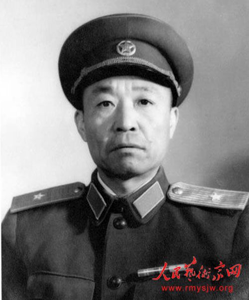 ��ѫ���ϵ����֡�������1955��9��27�����ε��ȱ�