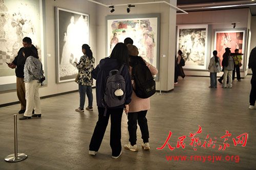 �����조���ī�ϡ��й�����Ʒչ�� �ں���Ļ