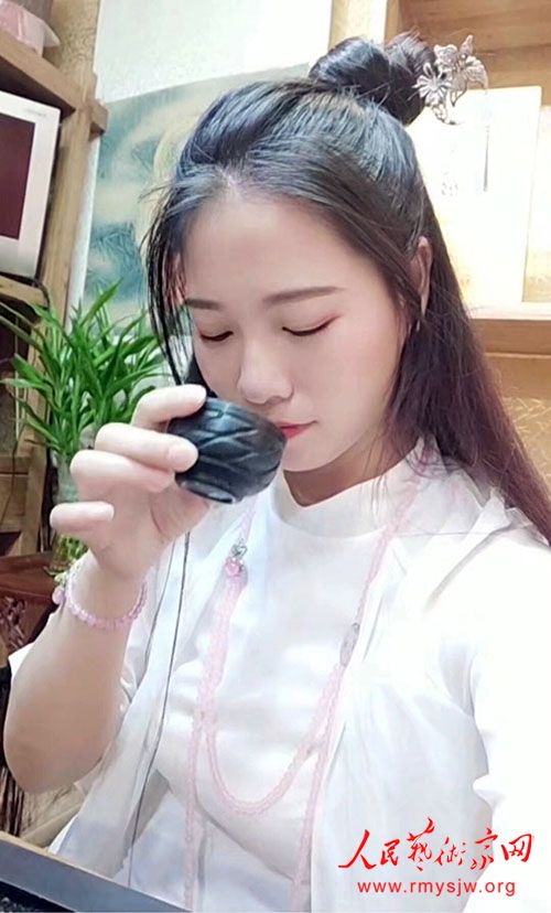 ���ٽ�ʦ��������һ����ƽɳ���㡷�����������